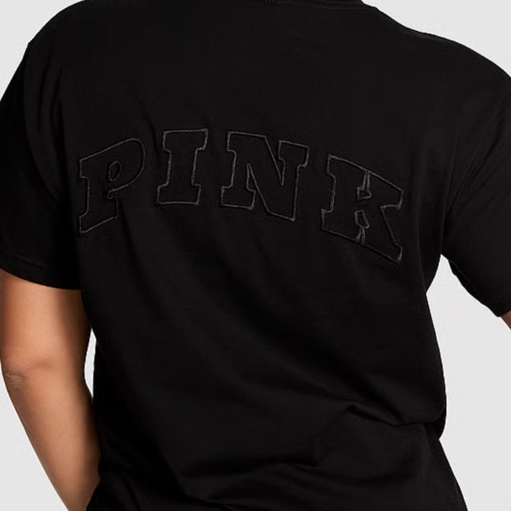 Hot deal 🔥 2 for $20-Black PINK Logo Sweatpants and Matching PINK Tshirt 💝 - Picture 2 of 10